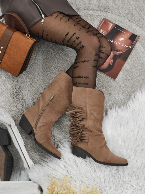 Ковбойки жіночі на підборах з китицями Selva