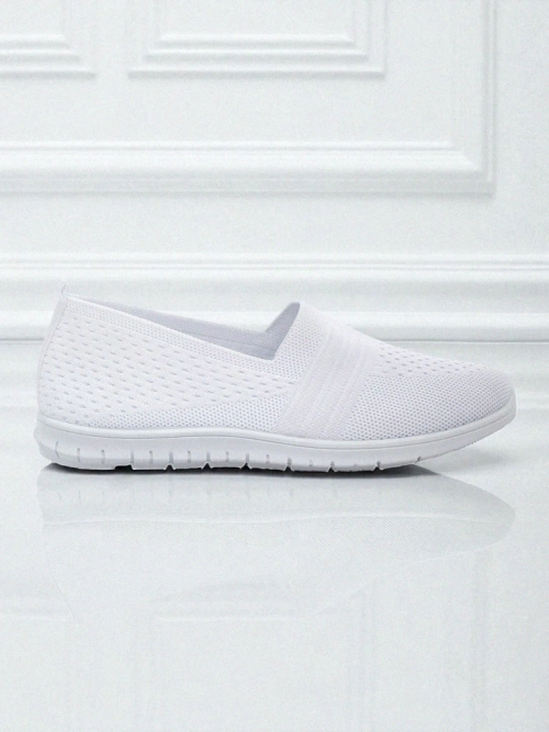 Білі жіночі балетки Ariadne з дихаючої тканини на плоскій підошві