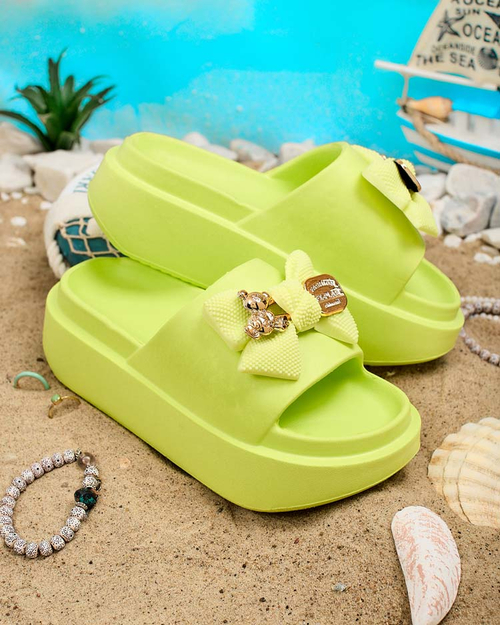 Royalfashion Жіночі гумові шльопанці з декоративним бантом Nilm