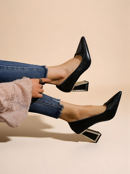 Royalfashion Classic жіночі туфлі на підборах Wernone