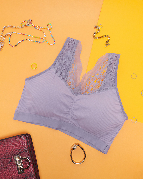 Жіночий фіолетовий спортивний бюстгальтер з мереживом - Нижня білизна