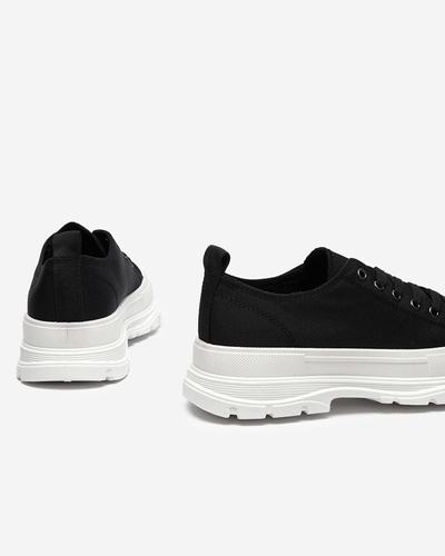 Чорні жіночі кеди Duami