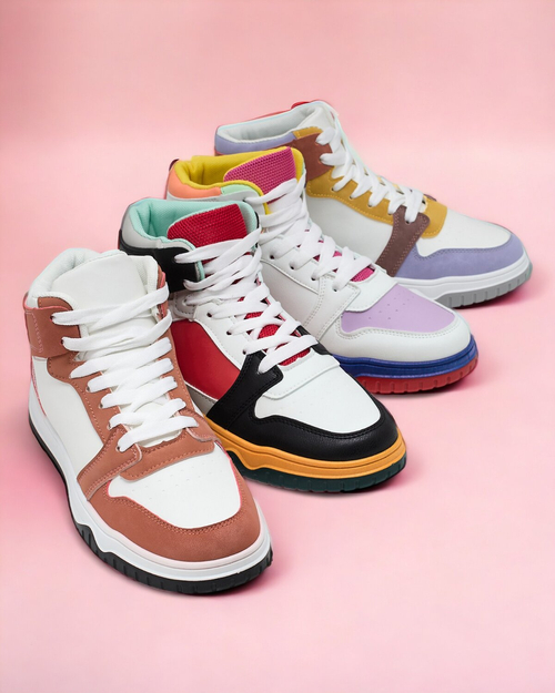 Жіночі спортивні кросівки з екошкіри Royalfashion Tirisne