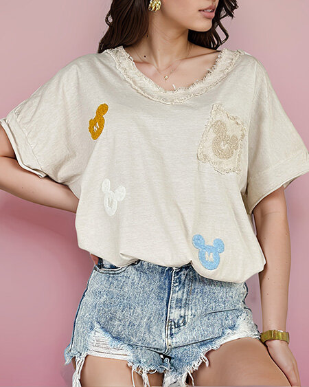 Royalfashion Dámské tričko s nášivkami