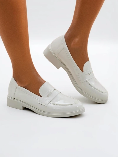 Royalfashion Dámské lakované loafers Aylay