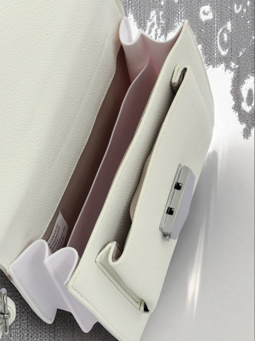 Royalfashion Жіноча клатч-сумочка з ручкою Amalthea Avorio