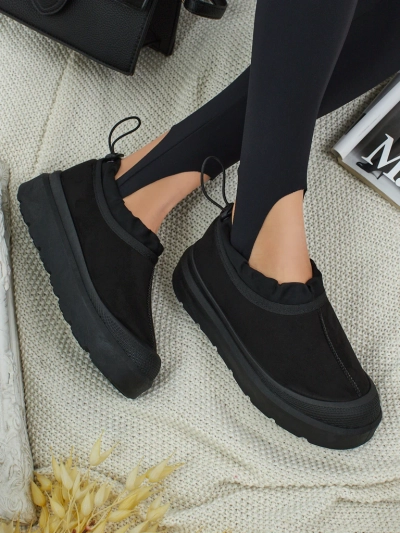 Короткі жіночі черевики a'la снігоходи Velisee