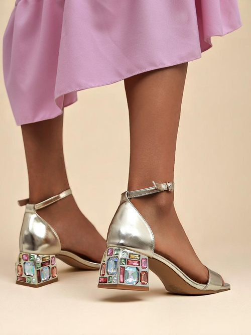 Elektra Aurelia – золоті сандалі на підборах з кольоровими кристалами 5,5 см