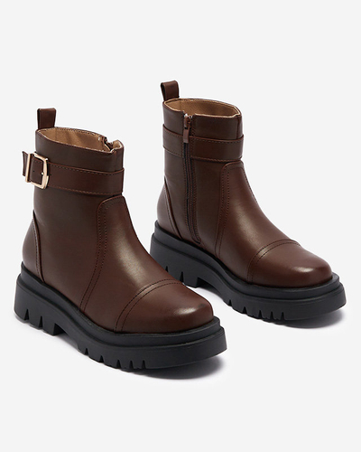 Темно-коричневі жіночі черевики з пряжкою Utilas - Взуття