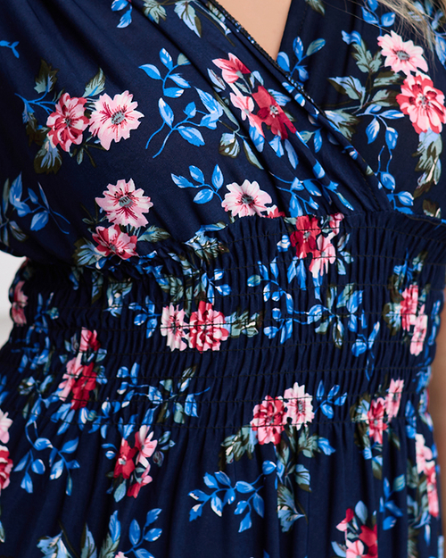 Довге темно-синє жіноче плаття з квітами - Одяг
