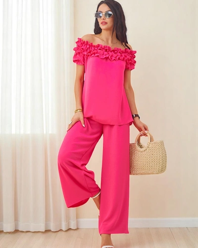 Royalfashion Жіночий комплект з блузою з відкритими плечима з короткими рукавами та декоративним вирізом, а також із розкльошеними штанами