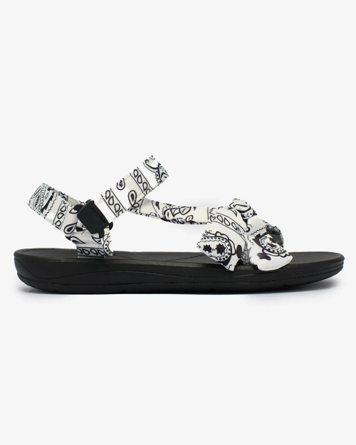 Royalfashion Білі жіночі босоніжки з бантом Oyall