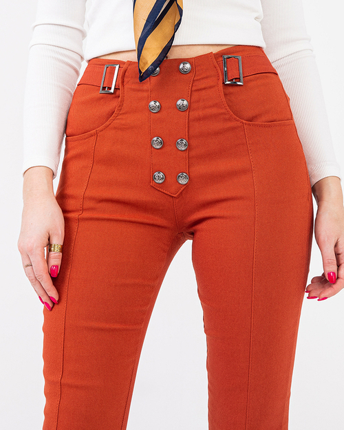 Жіночі коричневі тканинні трегінси з декоративними гудзиками - Одяг