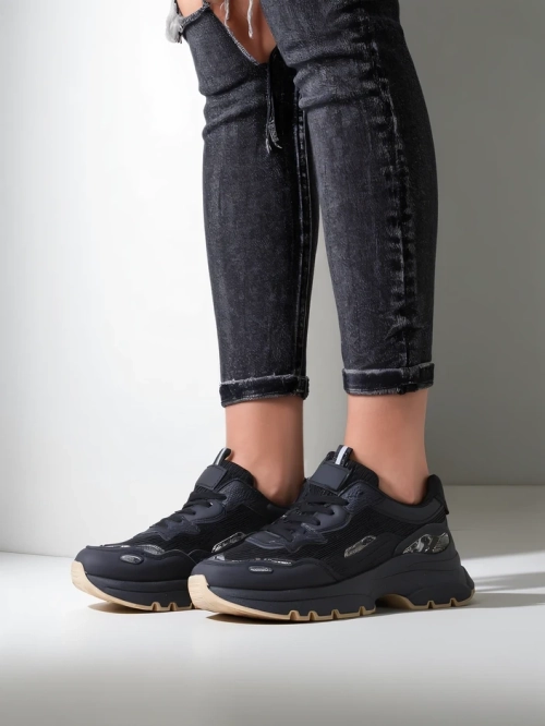 Royalfashion Жіночі спортивні кросівки Totter