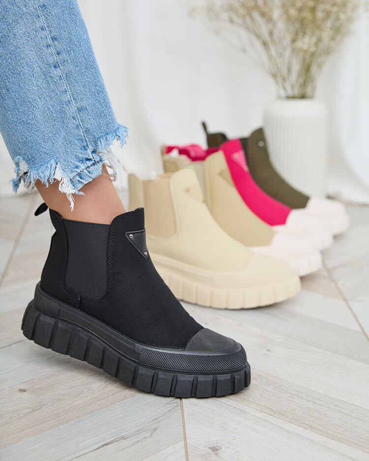 Royalfashion Černé dámské vysoké tenisky Nexeri