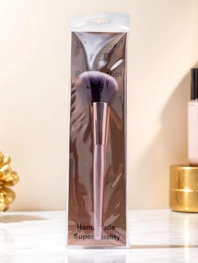 Konturovací štětec na make-up