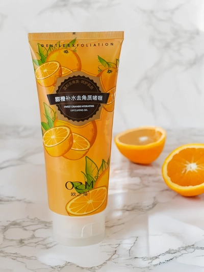 Čisticí exfoliační gel na póry s vůní třešní 160g