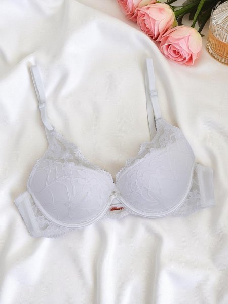 Royalfashion Dámská push-up podprsenka s krajkou Luna Push-Up