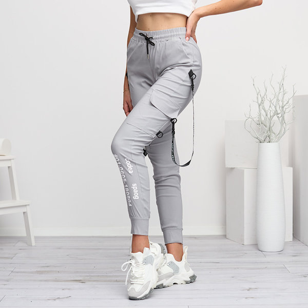 Šedé dámské cargo kalhoty s nápisy - Oblečení