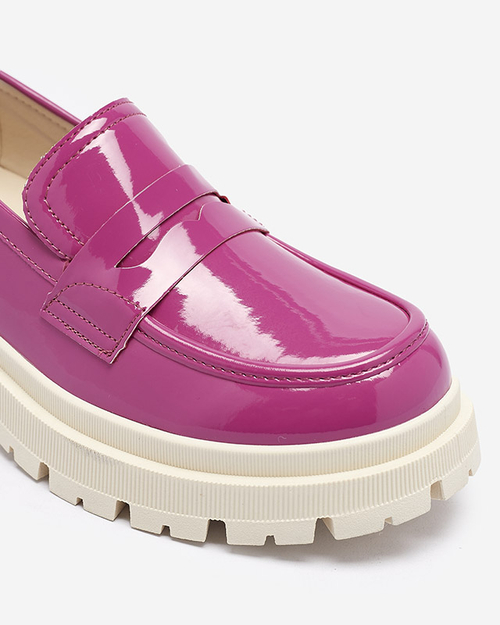 Лаковані мокасини для жінок Noppel кольору фуксії - Взуття