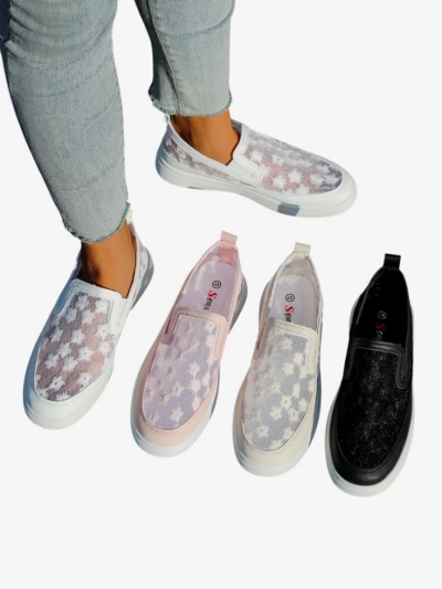 Royalfashion Жіночі сітчасті лофери з квітами Emzos