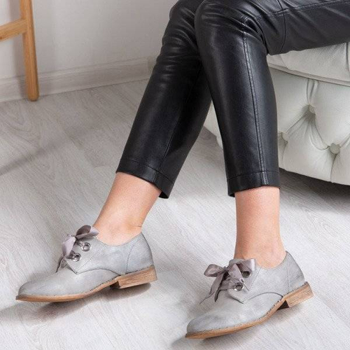 OUTLET Сірі туфлі на стрічці Zina - Взуття