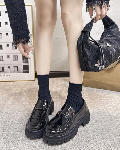 Royalfashion Dámské lakované mokasíny Afidale