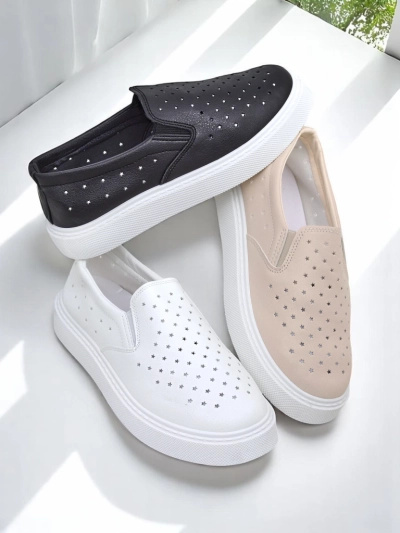 Royalfashion Perforované dámské slip-on boty Emayla