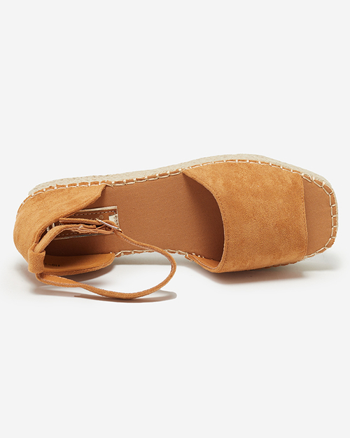 Світло-коричневі жіночі босоніжки на платформі Dalila