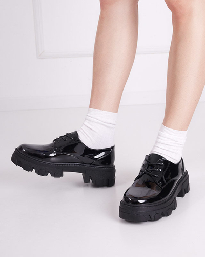 Чорні жіночі лаковані туфлі Binotsi