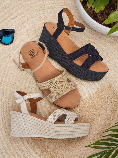 Royalfashion Жіночі босоніжки на танкетці, плетені Sunny Day