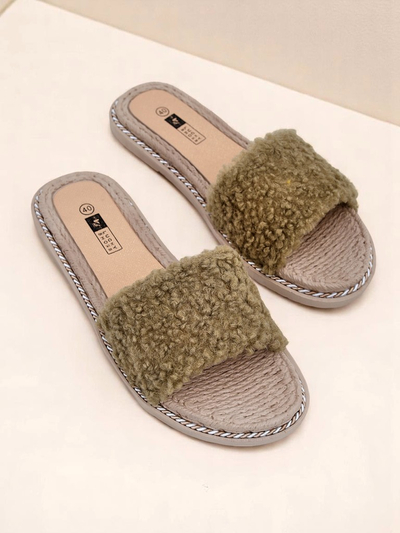 Royalfashion Dámské pantofle s kožíškem Cozy Step