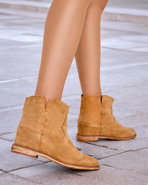 Ботфорти Royalfashion у ковбойському стилі на прихований клиновий каблук Blueston