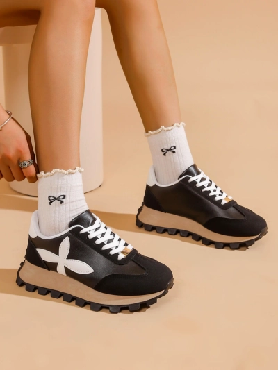 Royalfashion Жіночі спортивні кросівки на товстій підошві Aloqa