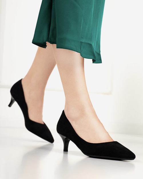 Чорні жіночі туфлі на низькому каблуці Ikerina