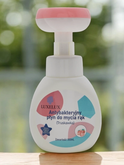 Luxelux Antibakteriální tekuté mýdlo jahodové 300 ml