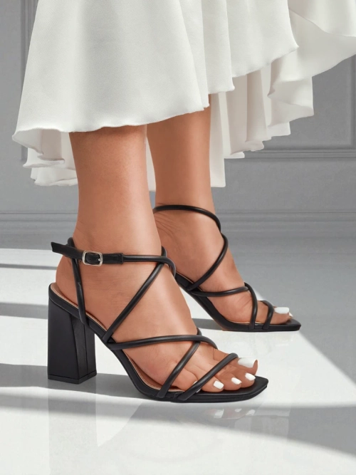 Royalfashion Жіночі босоніжки на підборах Elysia