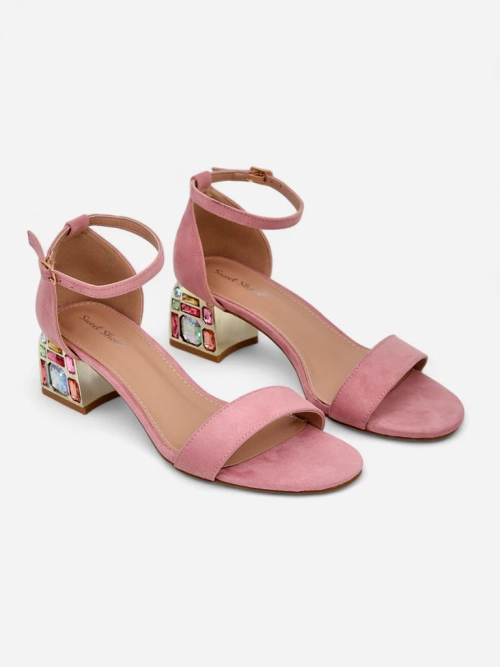 Royalfashion Жіночі сандалі з декоративним підбором Ballou