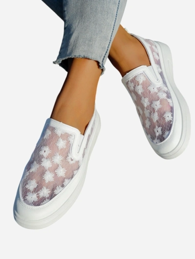 Royalfashion Жіночі мереживні мокасини з квітами Emzos