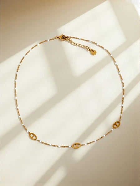 Намисто Aelia Maane – делікатний ланцюжок з кораликами