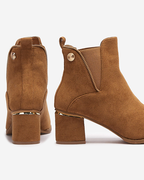 Світло-коричневі жіночі черевики на низькій шпильці Xizia - Взуття