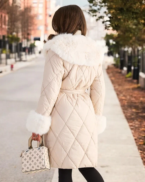 Жіночий стеганий зимовий пуховик Royalfashion