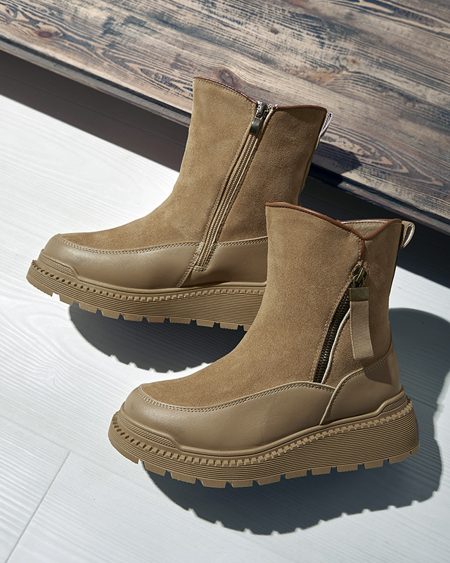 Světle hnědé dámské kozačky s plochým podpatkem Mefina- Obuv