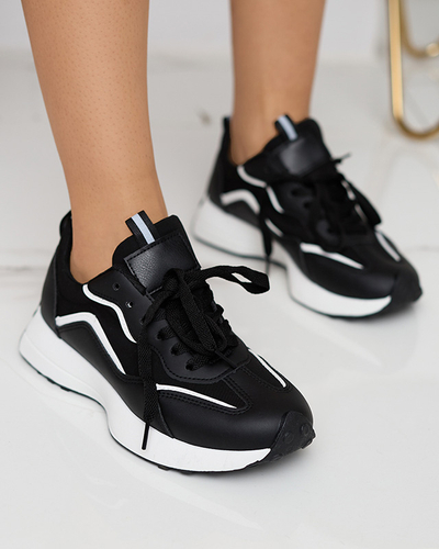 Чорні жіночі кросівки Qsially- Footwear