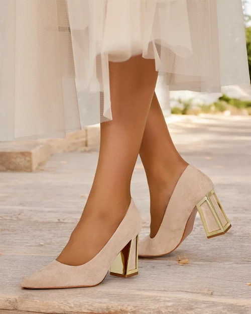 Royalfashion Жіночі туфлі-човники на декоративному каблуці Badilla