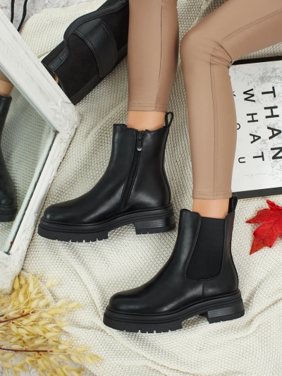 Dámské kotníkové boty z eko kůže Solmira