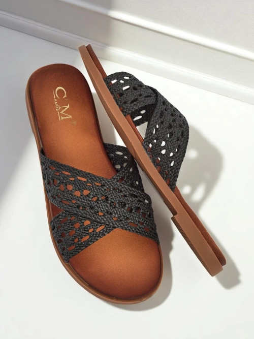 Royalfashion Жіночі тапочки на плоскій підошві Ella Brooke