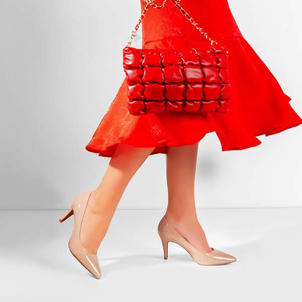 Béžové a růžové lakované lodičky na jehlovém podpatku Brucie - Boty