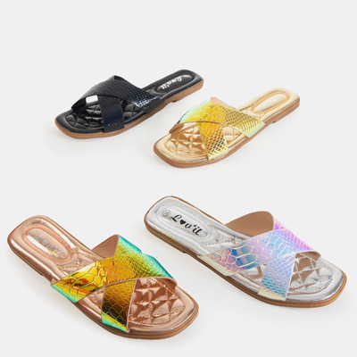Жіночі шльопанці з голографічним ефектом Edila
