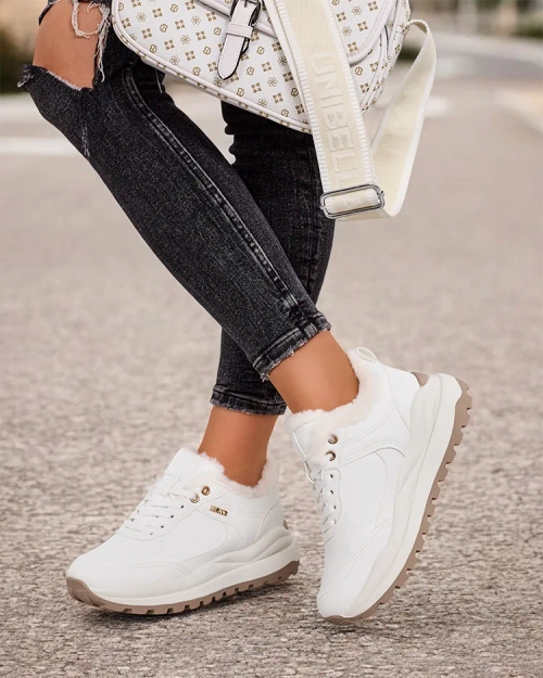 Жіночі утеплені кросівки Royalfashion Ruffi